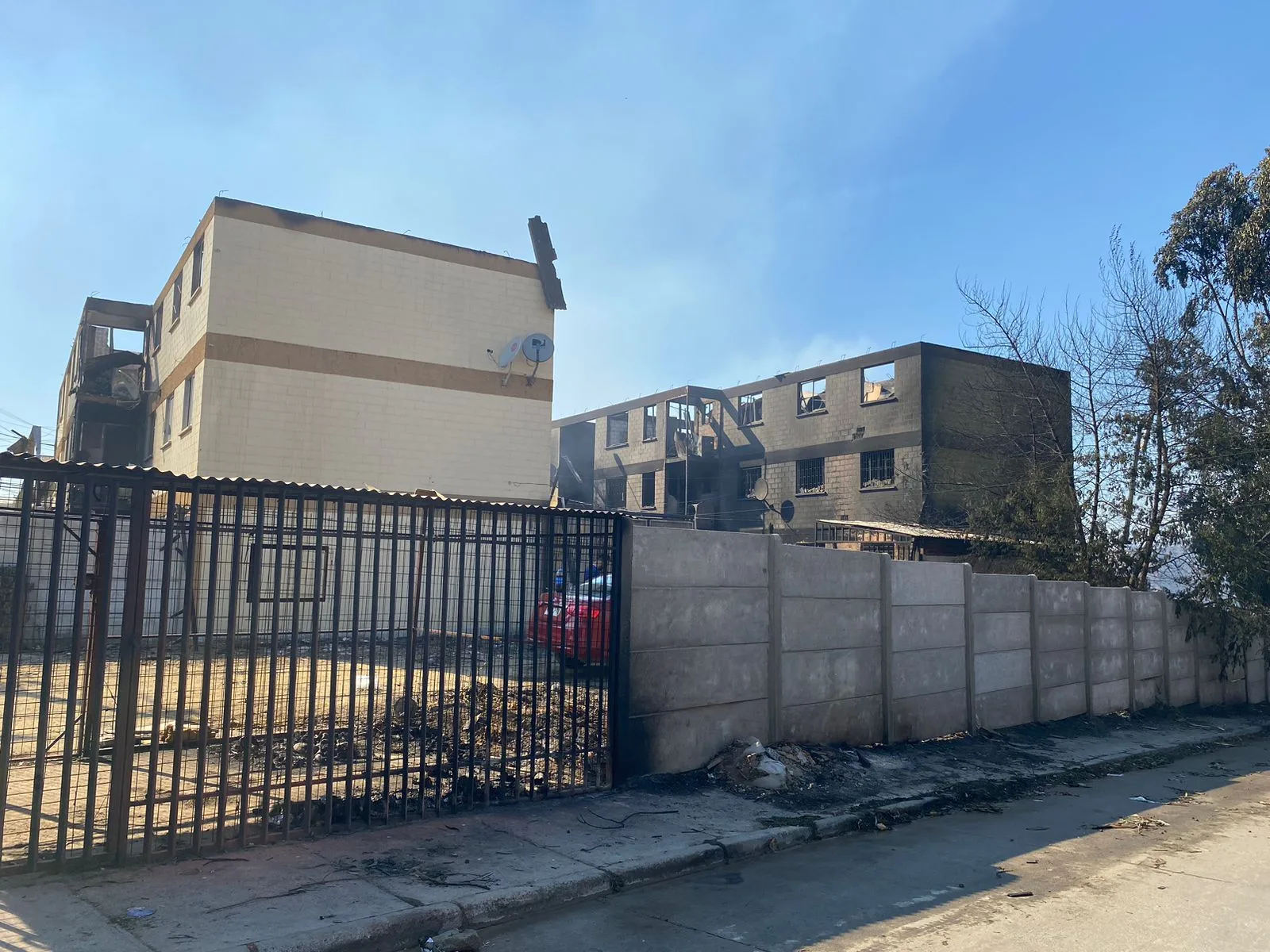 Municipio Abierto de Quilpué levanta informe catastral de viviendas afectadas por mega incendio para la reconstrucción