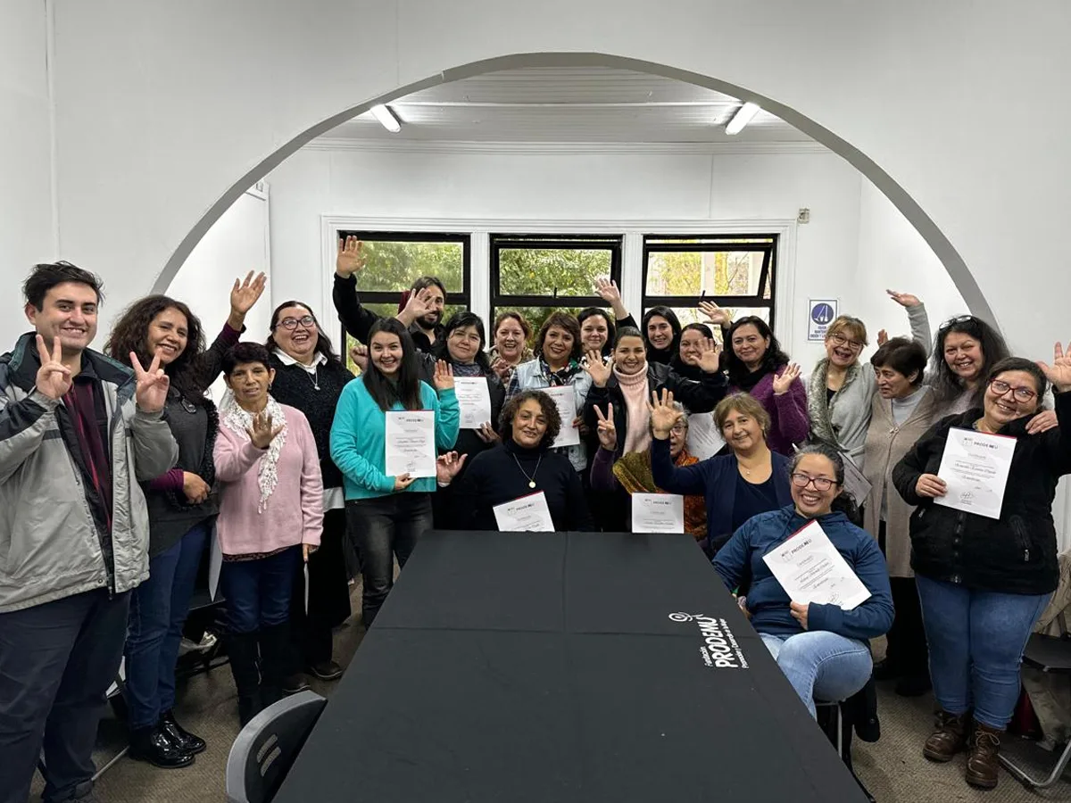 Municipio de Valdivia certificó a mujeres de sectores rurales que realizaron taller “Empoderadas”