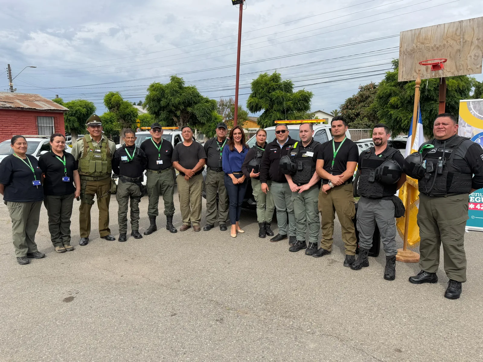 Más camionetas y equipamiento para seguridad en El Monte